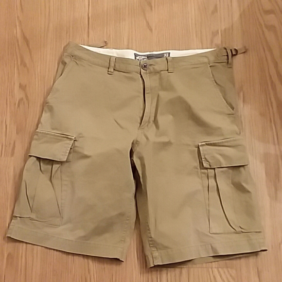Vans Other - Vans Mens shorts, sz. 32